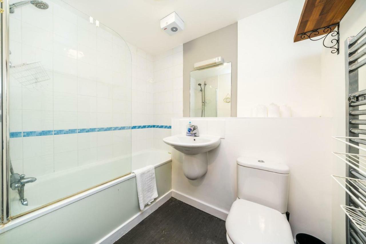 2 Bed Apartment, Shoreditch - Sk London Luaran gambar